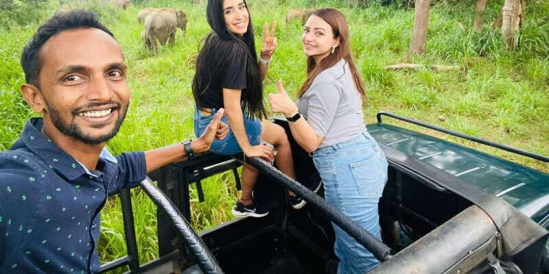 Minneriya National Park: Private Jeep Safari - All Inclusive - Key Points