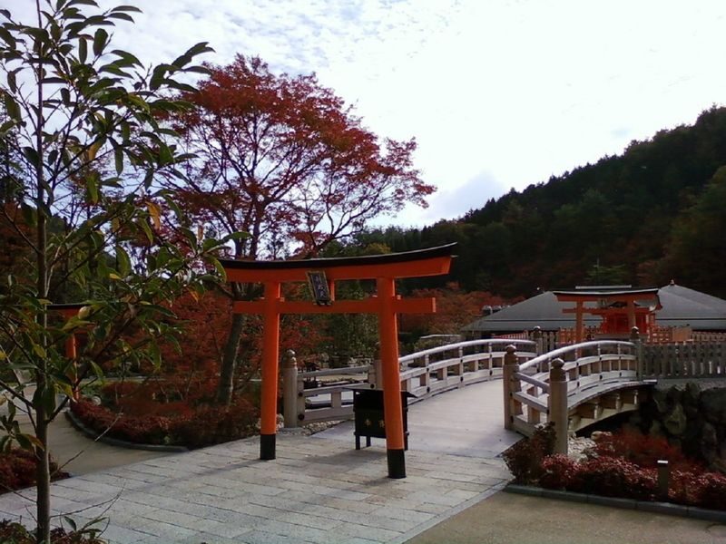 Minoh Katsuoji Temple Walking Tour with Local Guide (4 Hours) - Who will get the most from this visit