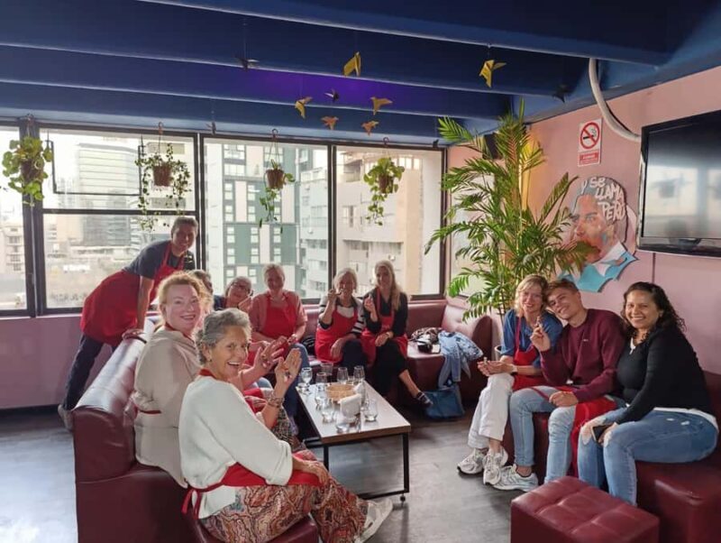 Miraflores: Amazing Peruvian Cooking Class Ceviche Seafood and Pisco Sour - Key Points