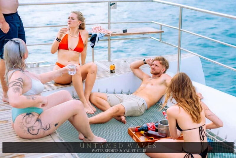 Mirissa: Sunset Yacht Party with Live DJ & Drinks - FAQs