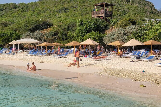 Misteriosas Cuevas, Elegantes Flamencos y Relax en Porto Marie - Introduction: A Perfect Blend of Nature, History, and Relaxation