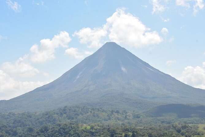 Mistico Park Hanging Bridges & La Fortuna Waterfall | Best Tours for families - Key Points