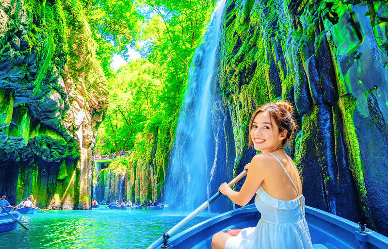 Miyazaki & Kumamoto Day Trip: Takachiho Gorge (optional lunch/boating experience) & Mount Aso & Kusasenri (departing from Fukuoka) - Takachiho Gorge, where the river meets the cliffs