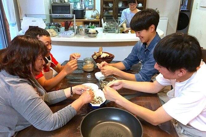 Miyazaki's local cuisine experience Let's make cold soup and chicken Nanban! Super Local Food Cooking! - FAQ