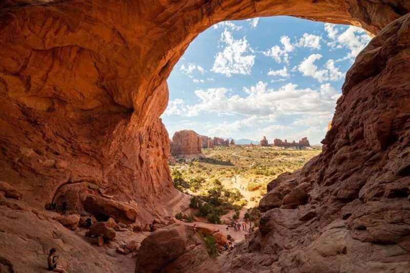 Moab: Arches National Park Sunset Tour - Key Points