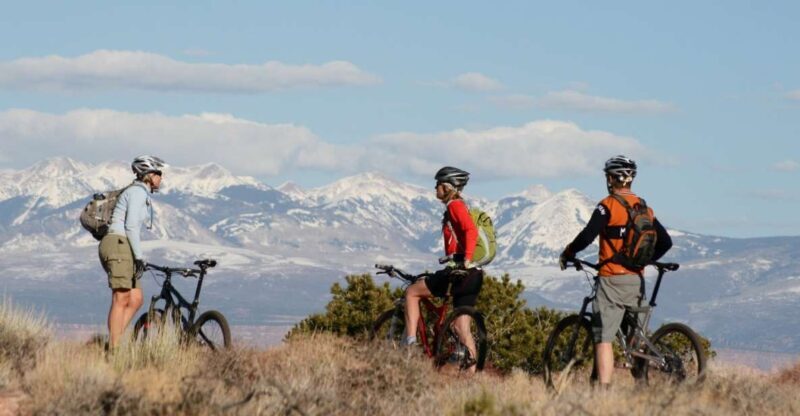 Moab: Dead Horse Point Singletrack Mountain Biking Tour - Exploring Dead Horse Point on Two Wheels