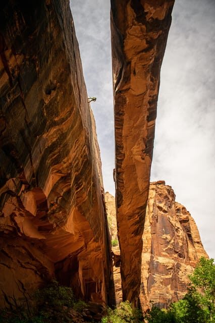 Moab: Ephedra's Grotto Half-Day Canyoneering - An In-Depth Look at Moab’s Ephedras Grotto Canyoneering Tour