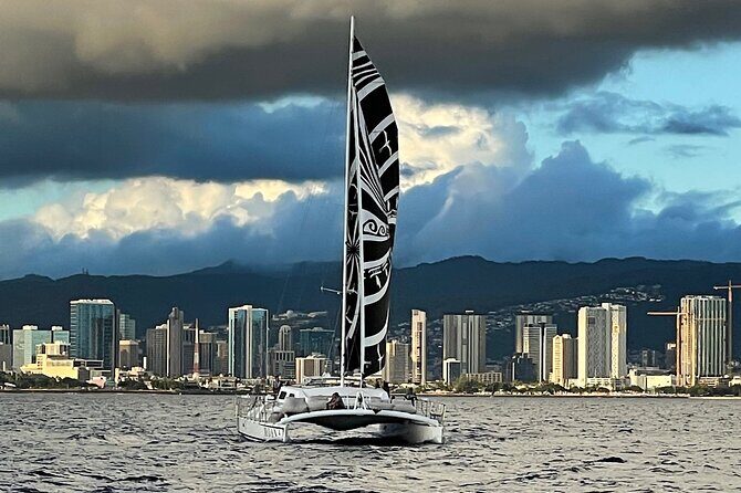 Moanas Sunset Cocktail Sail Along Oahu's Waikiki Coast - Who Should Book This Tour?