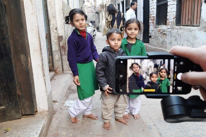 Mobile Phone Street Photography Workshop - A Deep Dive into the Photographic Journey in Varanasi