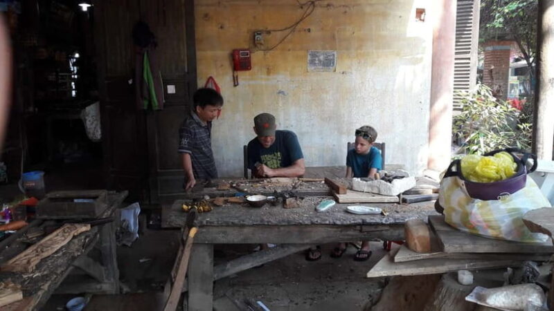 Moc Thon Woodtales - Wood Carving in a Hanoi Hidden Villa - Discover the Quiet Charm of Moc Thon Woodtales in Hanoi