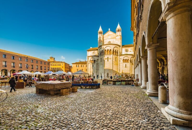 Modena City Walking Tour - An In-Depth Look at the Modena City Walking Tour