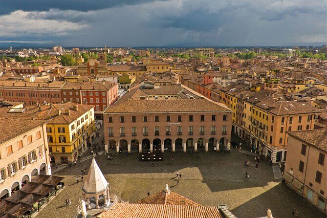Modena Walking Tour with Audio and Written Guide by a Local - An In-Depth Look at the Modena Self-Guided Tour