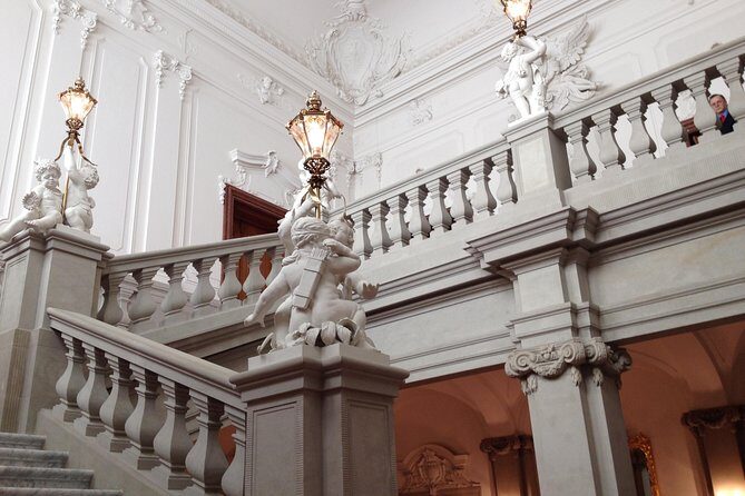 Module 2: Castle tour with new green vaults, parade rooms and much more - An In-Depth Look at Dresden Castle’s Guided Tour