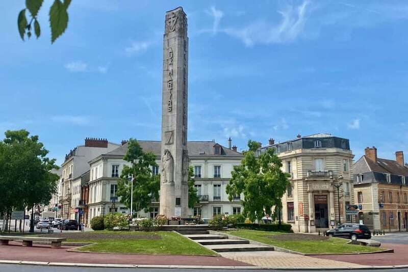 Moet et Chandon Veuve Clicquot Pommery Private Champagne - Who Would Love This Tour?