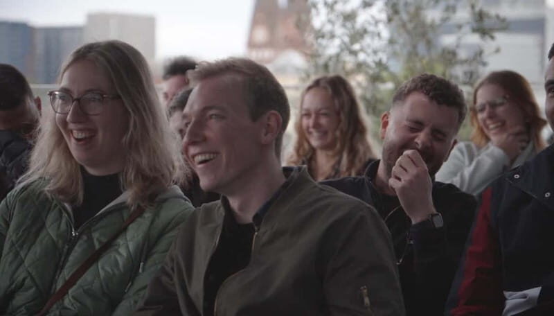 Moin Comedy Club: Rooftop Comedy mit Blick auf die Alster - An In-Depth Look at the Moin Comedy Club Experience