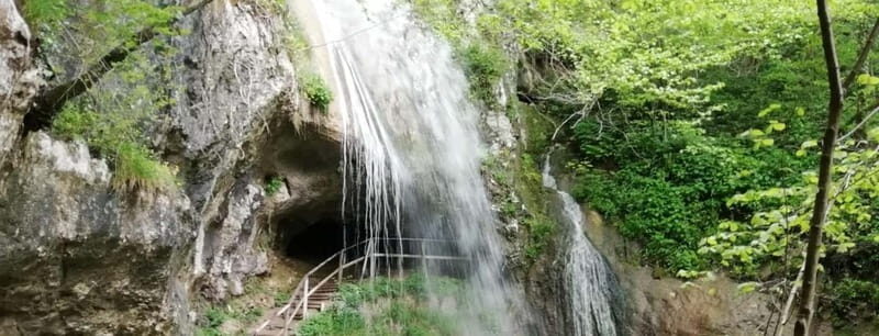 Molina Waterfall Park: tour and optional aperitif - An in-depth look at the experience