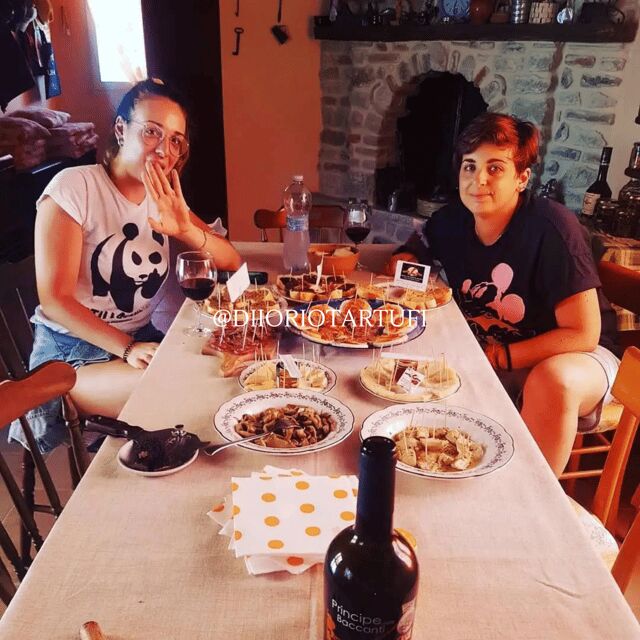 MOLISE TRUFFLE HUNTING WITH FOOD TASTING - Discover the Unique World of Truffles in Molise with a Guided Hunt and Food Tasting