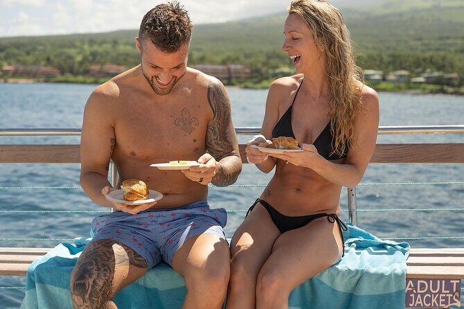 Molokini and Turtle Town Snorkeling Adventure Aboard the Malolo - Group Size and Atmosphere