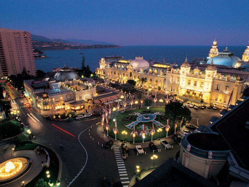 Monaco and Monte-Carlo by Night with Private Driver/Guide - Who Will Appreciate This Tour?