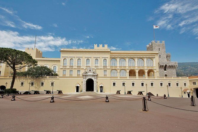 Monaco and Perched Medieval Villages - private & Guided Tour - Discover Monaco and French Riviera’s Perched Villages with a Private Guided Tour