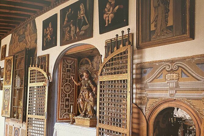 Monastery Royal Barefoot Visit with entrance without waiting for queues - Key Points