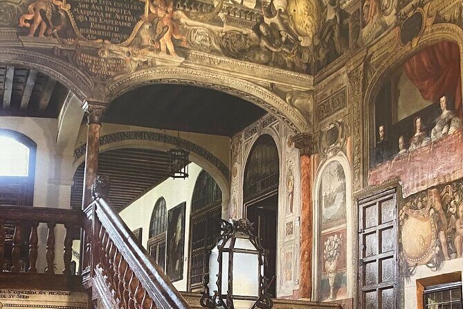 Monastery Royal Barefoot Visit with entrance without waiting for queues - Who Will Appreciate This Tour?