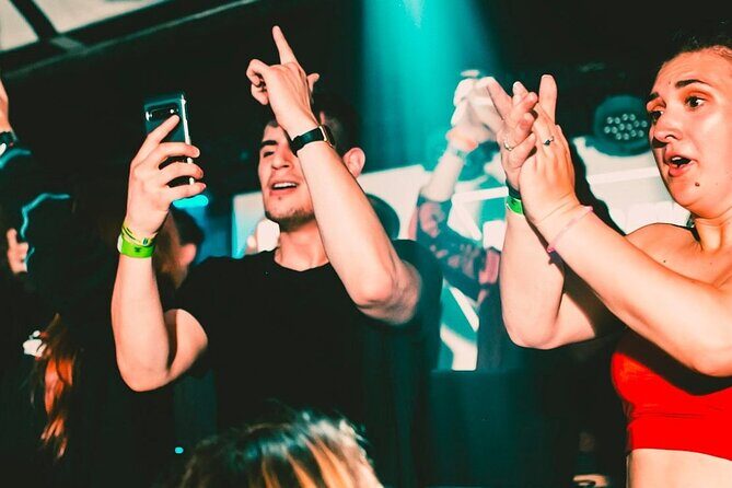 MONDAYS LIKE FRIDAYS - GIRLS 3 FREE DRINKS | Admission Ticket - FAQs