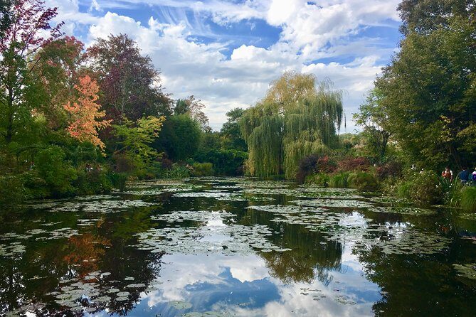 Monet's Gardens & House-Private Giverny Tour From Paris - Frequently Asked Questions