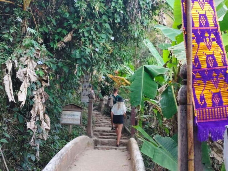 Monk trails hike, Wat Phalat, Monk chanting, Wat Doi Suthep. - FAQs