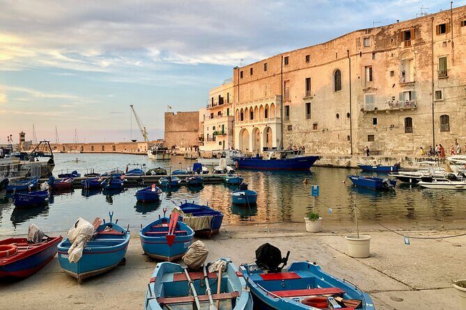 Monopoli City Walk Tour - Key Points