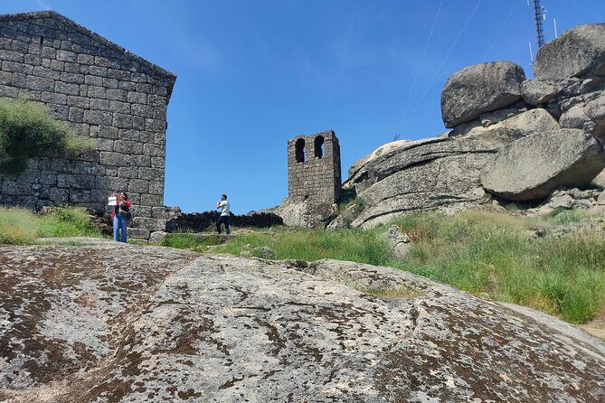 Monsanto and Historical Villages "The DRAGONSTONE" - Who Is This Tour Best Suited For?
