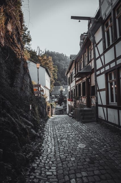 Monschau - Old Town Private Guided Tour - FAQ