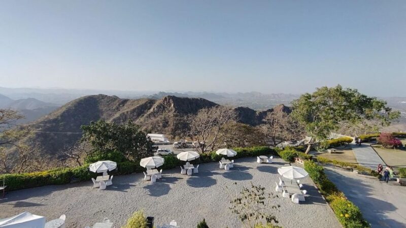 Monsoon Palace (Sajjangarh) E-bike Trail - Setting the Scene: Udaipur’s Unique Charm and the Journey Begins