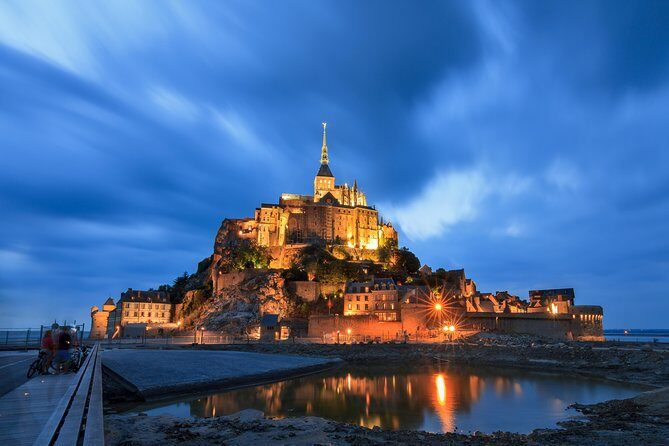 Mont Saint Michel and Loire Valley Castles 2 Days Guided Trip - Who Is This Tour Best For?