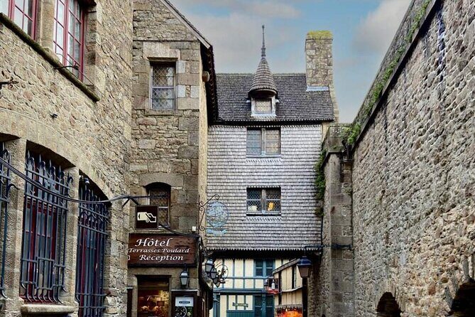 Mont Saint-Michel & Calvados Tasting Tour from Paris or Normandy - Who Should Consider This Tour?