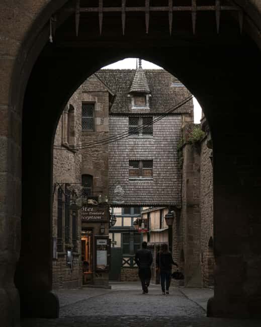 Mont Saint-Michel: Guided tour of the village and optional abbey entrance - Who Should Consider This Tour?