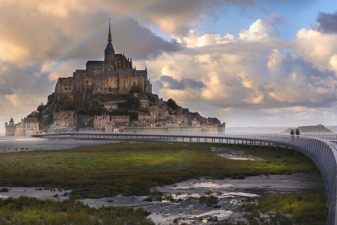 Mont-St-Michel: Shared Tour (10 max) "Abbey Ticket Included" - Authenticity and Learning: Why This Tour Stands Out