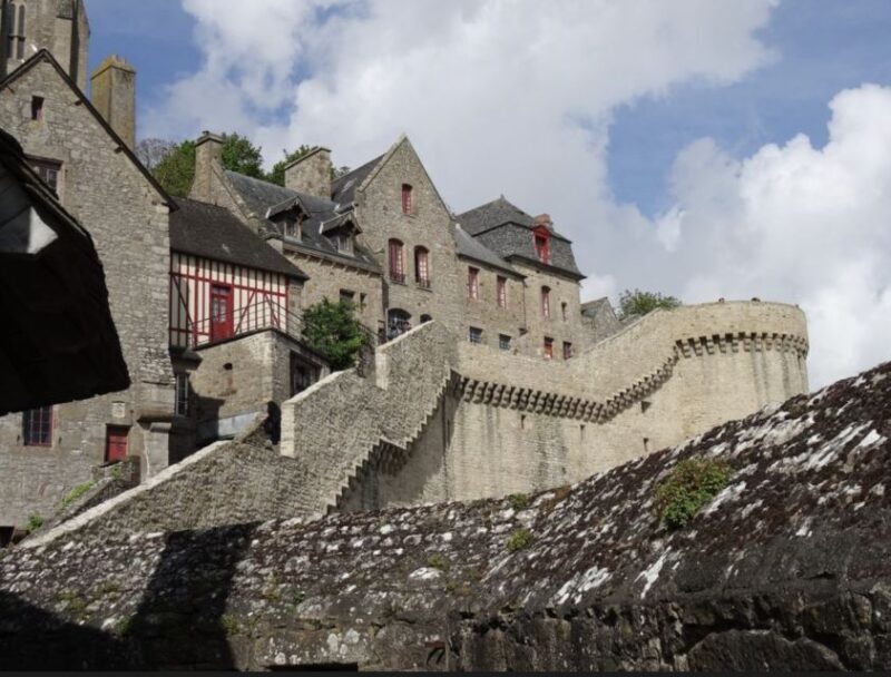 Mont-St-Michel: Small Group Guided Tour with Abbey Ticket - The Sum Up: Who Will Love This Tour?