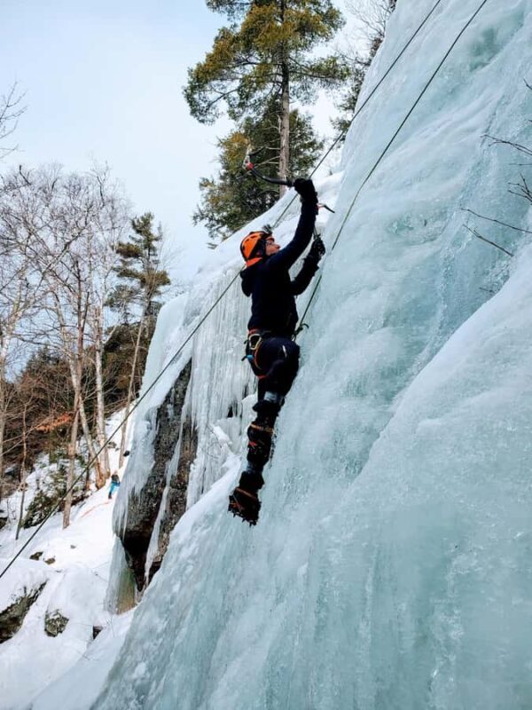 Mont-Tremblant: Ice Climbing Full Day Lesson with Guide - Key Points