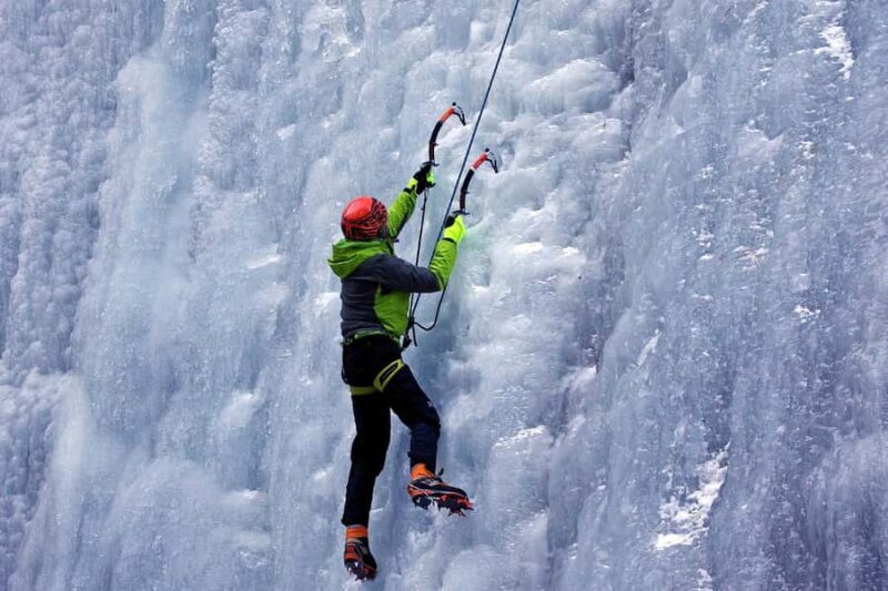 Mont-Tremblant: Ice Climbing Full Day Lesson with Guide - The Value of an Ice Climbing Lesson