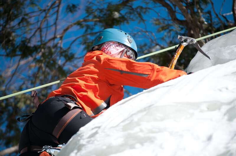 Mont-Tremblant: Ice Climbing Initiation - Mont-Tremblant: Ice Climbing Initiation — A Thrilling Introduction to Frozen Waterfalls