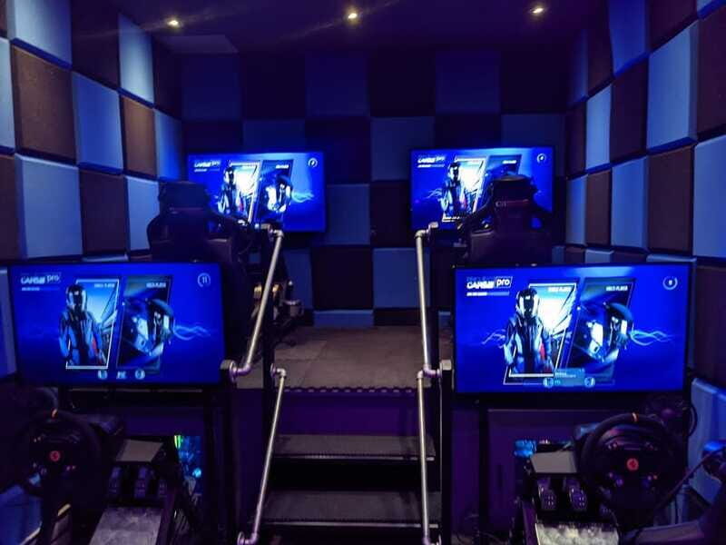 Mont Tremblant: Virtual Reality Car racing : 30 mins - The Sum Up