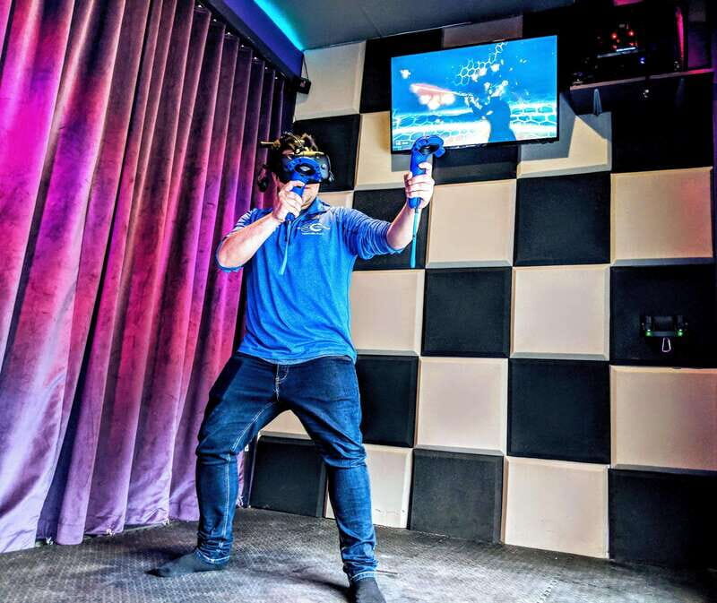Mont-Tremblant: VR Arcade - Game Station - Key Points