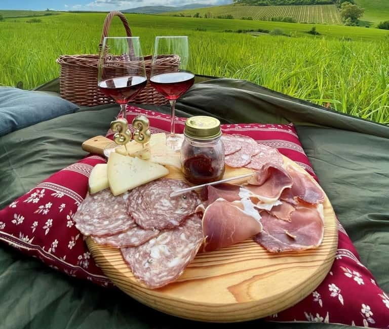 Montalcino: Vineyard Picnic with Rosso di Montalcino Wine - Key Points