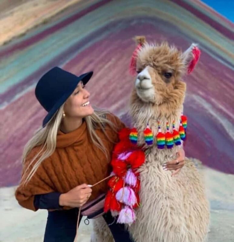 Montaña de los 7 colores - Authentic, Balanced, and Practical