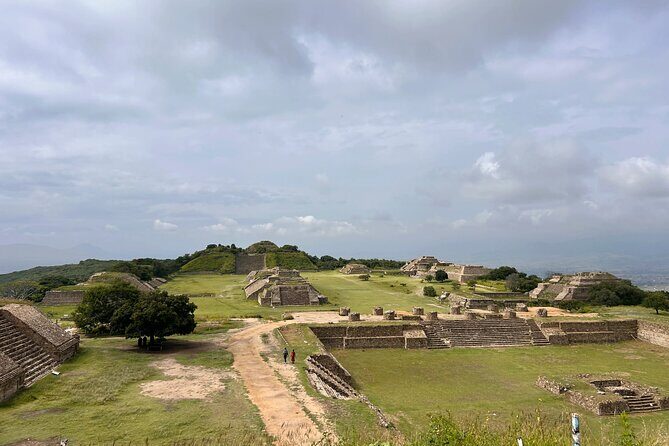 Monte Albán, Black Pottery and Alebrijes Full Day Tour. - Exploring the Heart of Oaxaca: Monte Albán, Black Pottery, and Alebrijes Full Day Tour