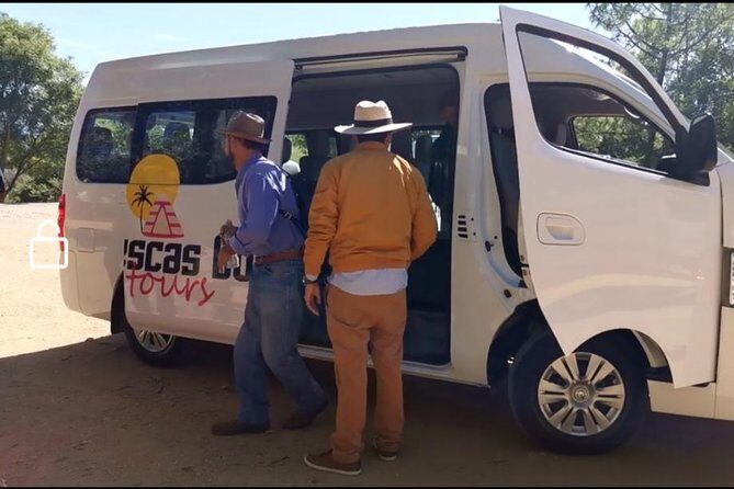 Monte Alban Shuttle - Discovering Monte Alban with the Oaxaca Shuttle: A Practical Guide