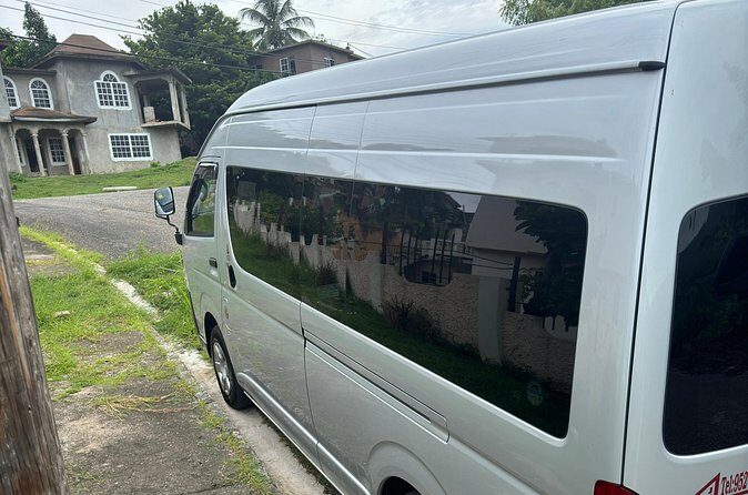 Montego Bay Airport and Azul Beach Resort Negril Private Shuttle - FAQ: Your Questions Answered