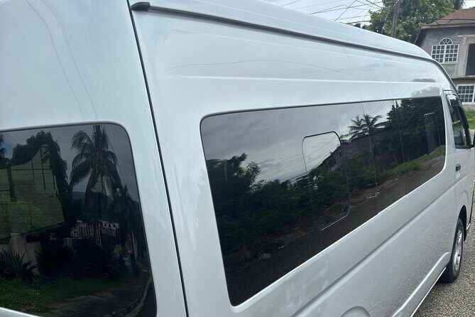 Montego Bay Airport and Couples Swept Away Private Shuttle - Who Should Consider This Service?