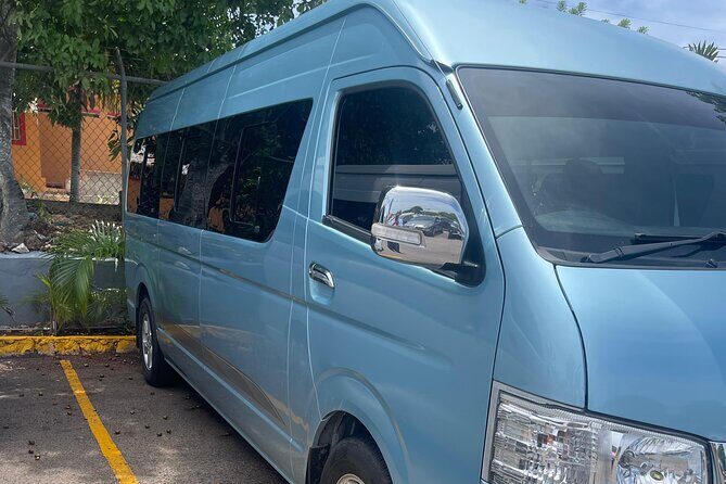 Montego Bay Airport and Grand Palladium Jamaica Private Shuttle - A Detailed Look at the Montego Bay to Grand Palladium Private Shuttle